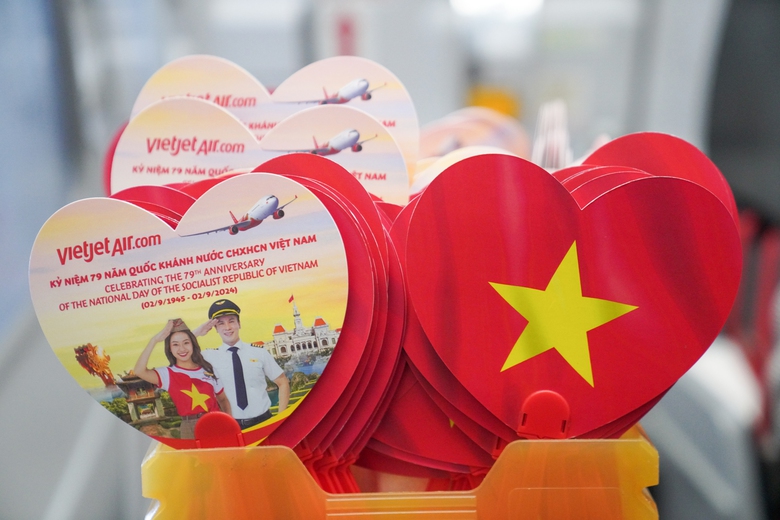 Mu&ocirc;n &aacute;nh sao v&agrave;ng tr&ecirc;n những chuyến bay Vietjet dịp Quốc kh&aacute;nh 2/9- Ảnh 6.