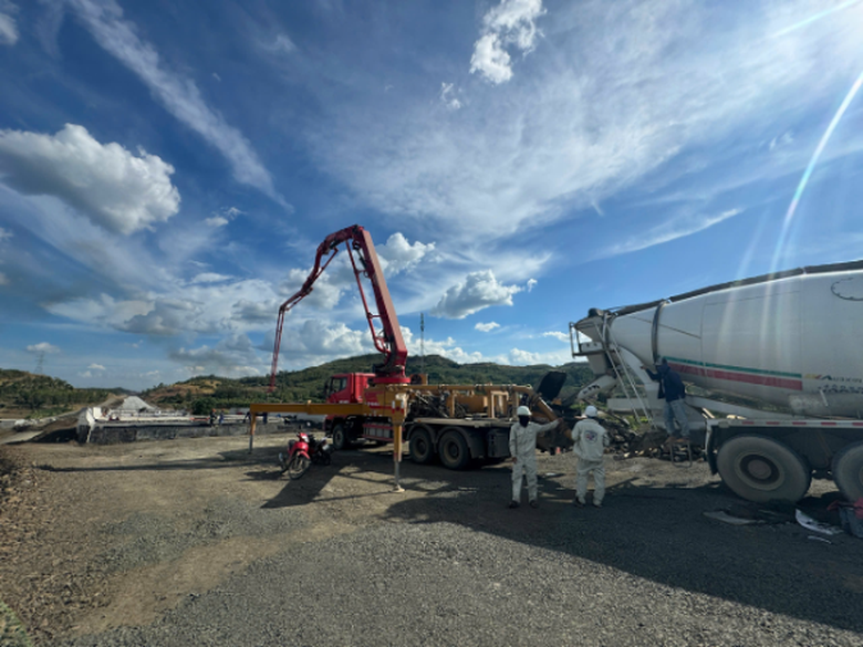 H&agrave;ng ngh&igrave;n kỹ sư, c&ocirc;ng nh&acirc;n b&aacute;m c&ocirc;ng trường, đưa cao tốc Bắc - Nam giai đoạn 2 về đ&iacute;ch sớm- Ảnh 5.