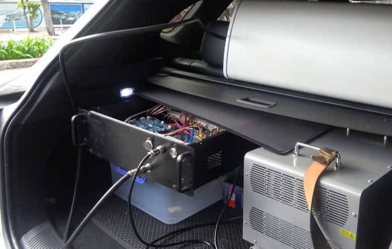 Bắt kẻ d&ugrave;ng trạm ph&aacute;t s&oacute;ng giả để ph&aacute;t t&aacute;n tin nhắn mạo danh, lừa đảo- Ảnh 1.