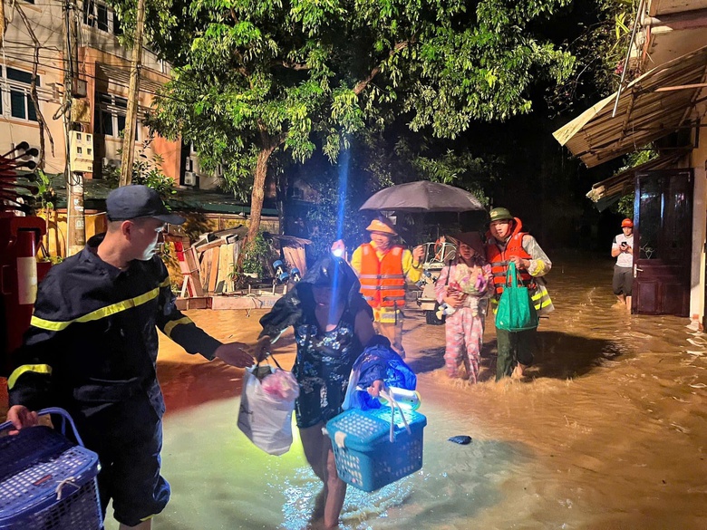 Hội Nh&agrave; b&aacute;o Việt Nam k&ecirc;u gọi ủng hộ đồng b&agrave;o bị ảnh hưởng v&igrave; cơn b&atilde;o số 3 - Ảnh 1.