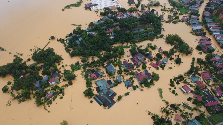 Y&ecirc;n B&aacute;i: Hơn 21 ngh&igrave;n ng&ocirc;i nh&agrave; bị sập v&agrave; hư hỏng do ảnh hưởng của b&atilde;o số 3- Ảnh 3.