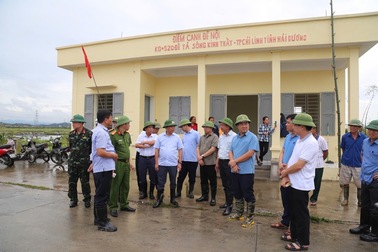 Nước s&ocirc;ng cao nhất trong 16 năm, Hải Dương sơ t&aacute;n người d&acirc;n khỏi nơi c&oacute; nguy cơ ngập lụt- Ảnh 1.