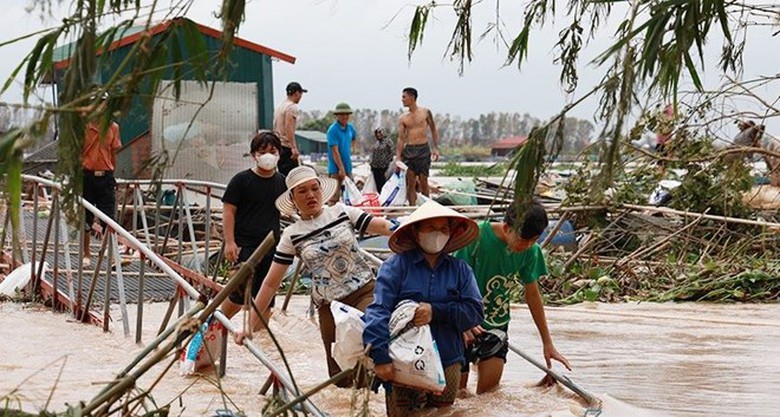 Nước s&ocirc;ng cao nhất trong 16 năm, Hải Dương sơ t&aacute;n người d&acirc;n khỏi nơi c&oacute; nguy cơ ngập lụt- Ảnh 3.