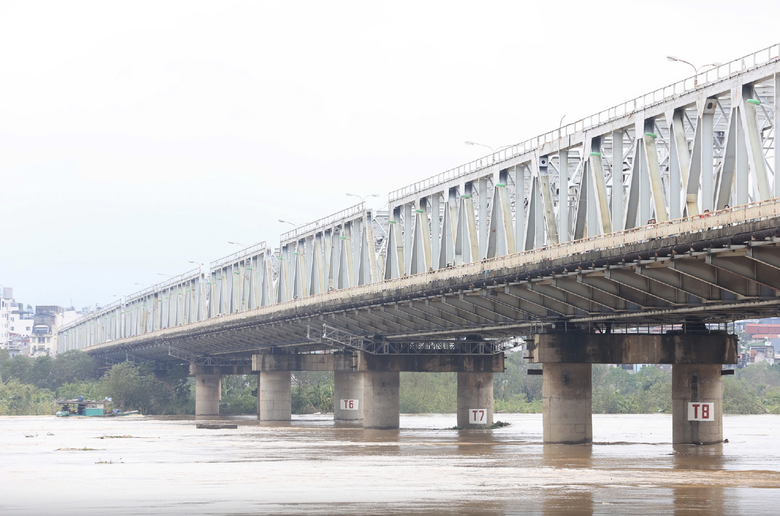 Trung Quốc khẳng định 2 nh&agrave; m&aacute;y thủy điện ở thượng nguồn s&ocirc;ng Hồng kh&ocirc;ng xả lũ- Ảnh 1.