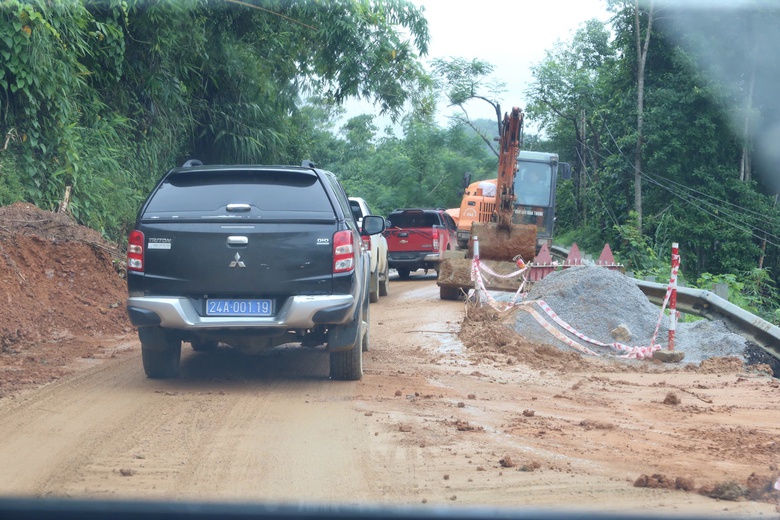 Thị trấn Phố R&agrave;ng ở L&agrave;o Cai ngổn ngang sau lũ- Ảnh 12.