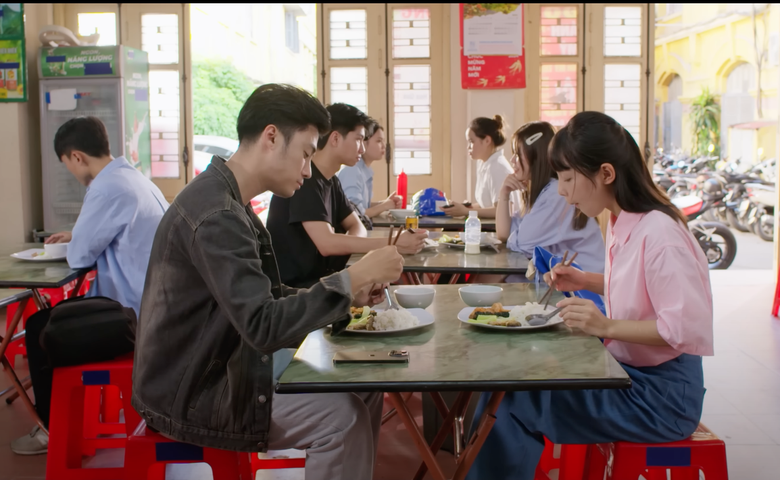 Đi giữa trời rực rỡ tập 31: Mới đi l&agrave;m kh&ocirc;ng l&acirc;u, Pu đ&atilde; bị sếp mắng sấp mặt- Ảnh 1.