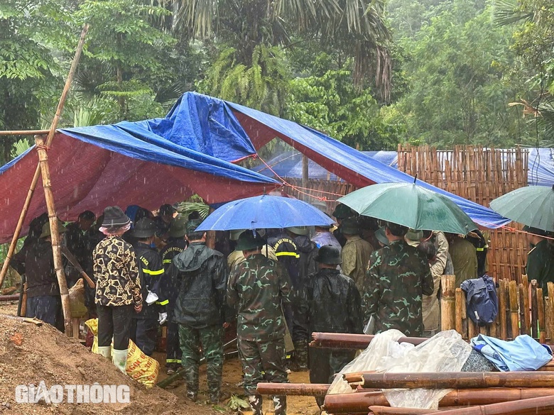 Danh s&aacute;ch 95 nạn nh&acirc;n tử vong v&agrave; mất t&iacute;ch trong vụ lũ qu&eacute;t tại L&agrave;ng Nủ ở L&agrave;o Cai- Ảnh 1.