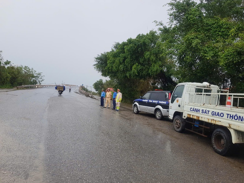 Cấm xe tải tr&ecirc;n 20 tấn lưu th&ocirc;ng qua cầu Tr&agrave; L&yacute;, QL37B- Ảnh 3.