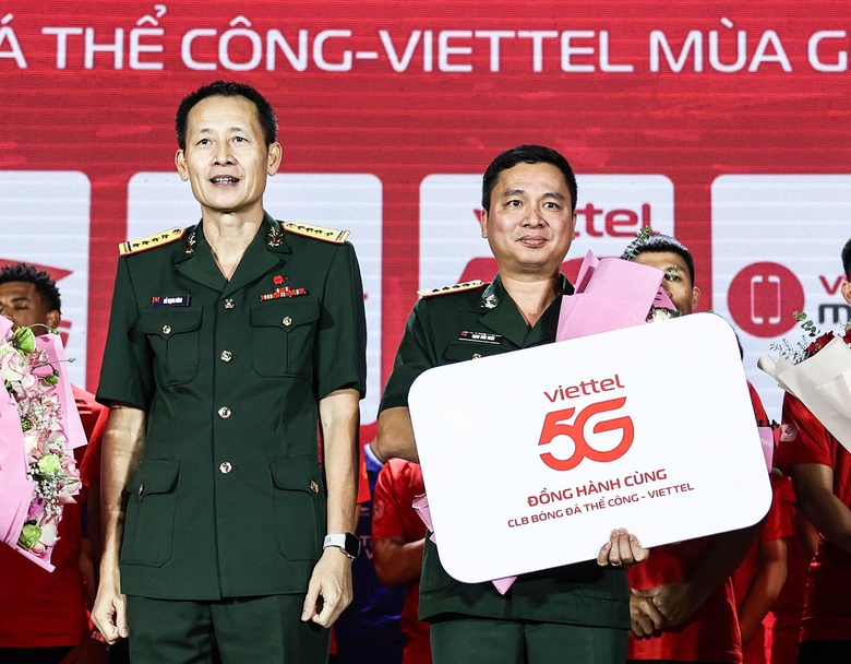 Đội b&oacute;ng nh&agrave; gi&agrave;u V-League quyết lật ng&ocirc;i vương của Nam Định- Ảnh 2.