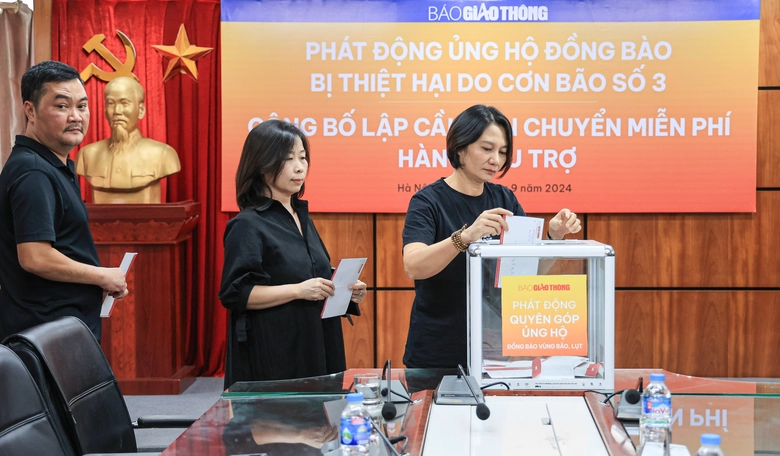 B&aacute;o Giao th&ocirc;ng quy&ecirc;n g&oacute;p v&agrave; lập cầu vận chuyển miễn ph&iacute; h&agrave;ng cứu trợ đồng b&agrave;o sau b&atilde;o số 3- Ảnh 3.