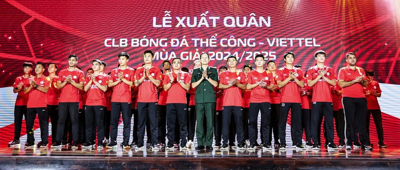 Đội b&oacute;ng nh&agrave; gi&agrave;u V-League quyết lật ng&ocirc;i vương của Nam Định- Ảnh 1.