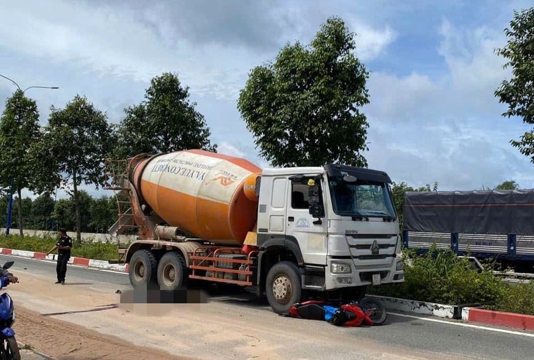 Nam sinh tử vong thương t&acirc;m sau va chạm với xe bồn- Ảnh 1.