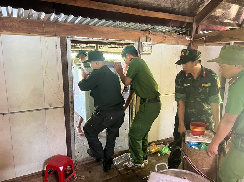 Vận động hơn 100 hộ d&acirc;n ở Sơn La di dời trước nguy cơ sạt lở- Ảnh 2.