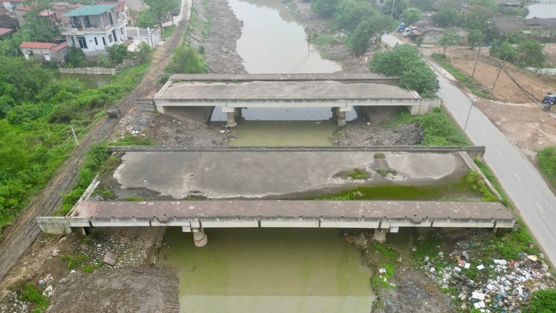 Hà Nội 7 lần gia hạn thời gian thực hiện hợp đồng xây dựng đường trục phía Nam- Ảnh 2. Hà Nội 7 lần gia hạn thời gian thực hiện hợp đồng xây dựng đường trục phía Nam- Ảnh 2.