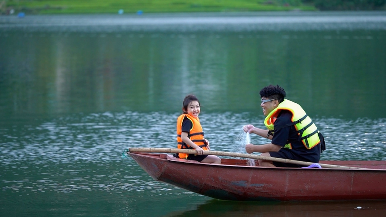 Rapper Phong Windy đưa con gái 5 tuổi lên Sa Pa trải nghiệm- Ảnh 3. Rapper Phong Windy đưa con gái 5 tuổi lên Sa Pa trải nghiệm- Ảnh 3.