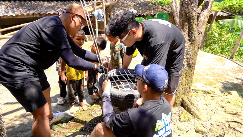 Rapper Phong Windy đưa con gái 5 tuổi lên Sa Pa trải nghiệm- Ảnh 8. Rapper Phong Windy đưa con gái 5 tuổi lên Sa Pa trải nghiệm- Ảnh 8.