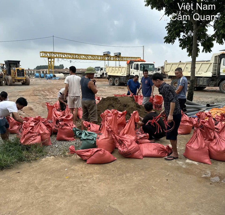 Tất bật ứng ph&oacute; mưa b&atilde;o tr&ecirc;n c&ocirc;ng trường cao tốc Bắc - Nam qua H&agrave; Tĩnh- Ảnh 4.