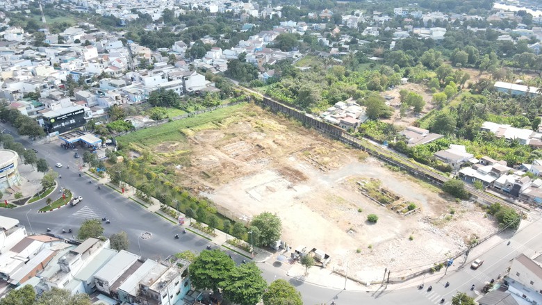 Đồng Nai: Đề xuất dùng hai khu đất "vàng" làm bãi đỗ xe, công viên - Ảnh 1. Đồng Nai: Đề xuất dùng hai khu đất "vàng" làm bãi đỗ xe, công viên - Ảnh 1.