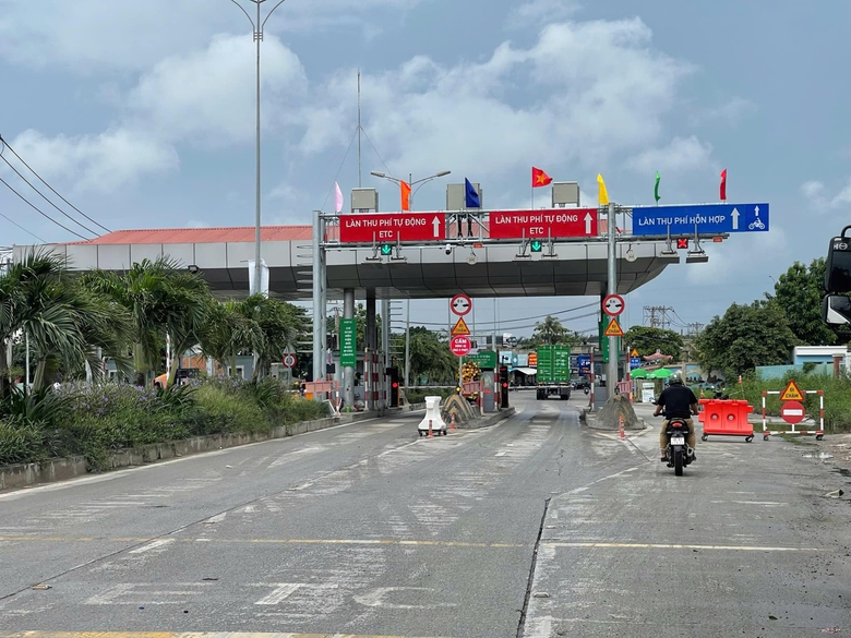 Người d&acirc;n &yacute; kiến về trạm BOT Ph&uacute; Hữu, Sở GTVT TP.HCM n&oacute;i g&igrave;?- Ảnh 1.