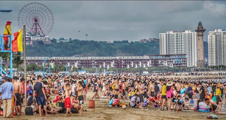 Quảng Ninh "h&uacute;t" kh&aacute;ch du lịch trong kỳ nghỉ lễ 2/9- Ảnh 3.