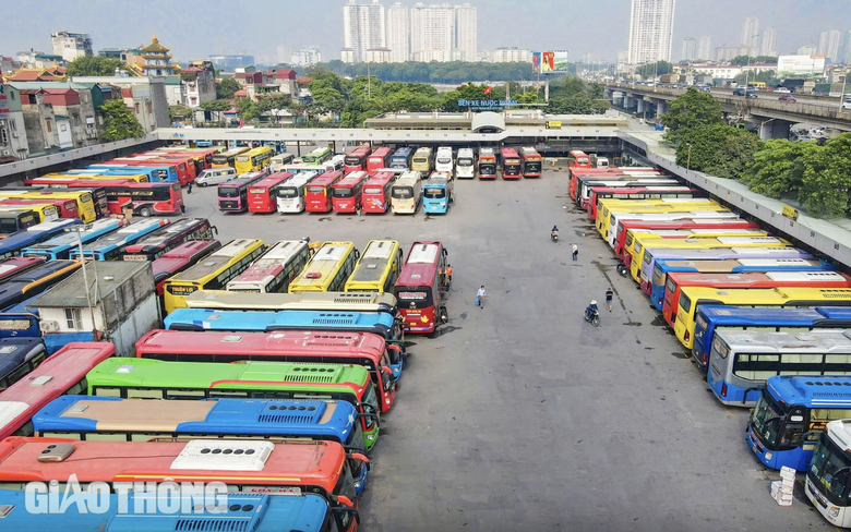 Sửa quy định về quản l&yacute; tuyến vận tải h&agrave;nh kh&aacute;ch cố định