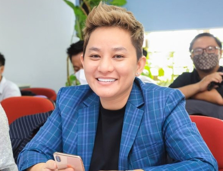 Từ chạy chợ giao h&agrave;ng đến b&agrave; chủ thương hiệu Vua Cua- Ảnh 1.