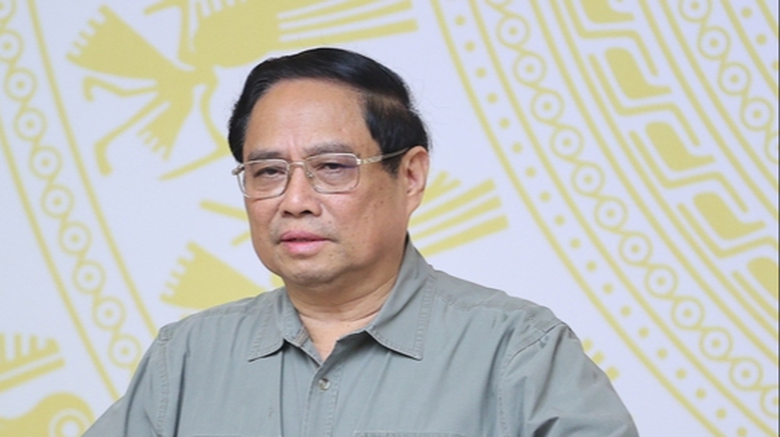 Thủ tướng mong c&aacute;c ng&acirc;n h&agrave;ng chia sẻ với doanh nghiệp, địa phương kh&oacute; khăn v&igrave; b&atilde;o lũ- Ảnh 2.