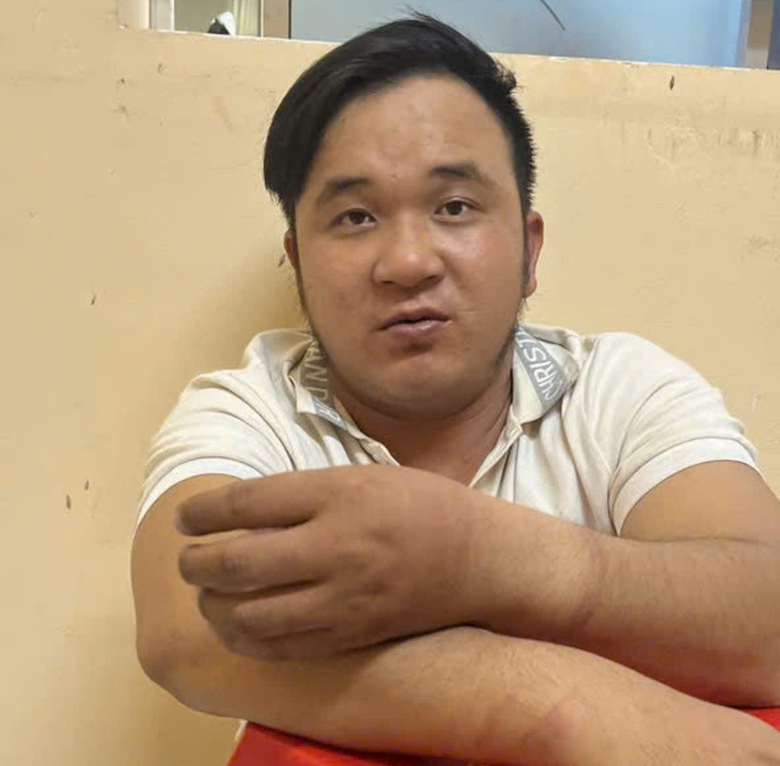 Triệt phá đường dây làm giấy tờ giả từ Campuchia về TP.HCM- Ảnh 1. Triệt phá đường dây làm giấy tờ giả từ Campuchia về TP.HCM- Ảnh 1.