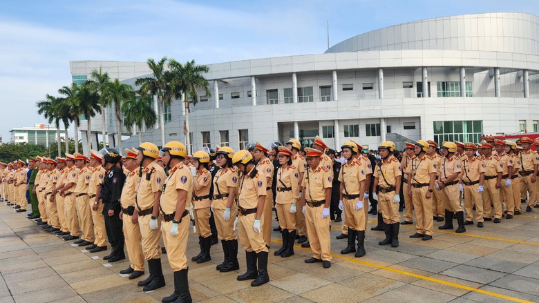B&agrave; Rịa - Vũng T&agrave;u: Ra qu&acirc;n cao điểm 45 ng&agrave;y đ&ecirc;m xử phạt xe qu&aacute; tải- Ảnh 5.