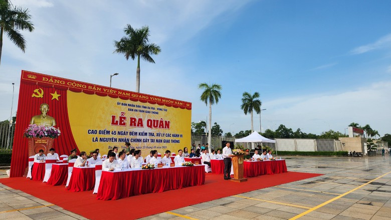 B&agrave; Rịa - Vũng T&agrave;u: Ra qu&acirc;n cao điểm 45 ng&agrave;y đ&ecirc;m xử phạt xe qu&aacute; tải- Ảnh 4.