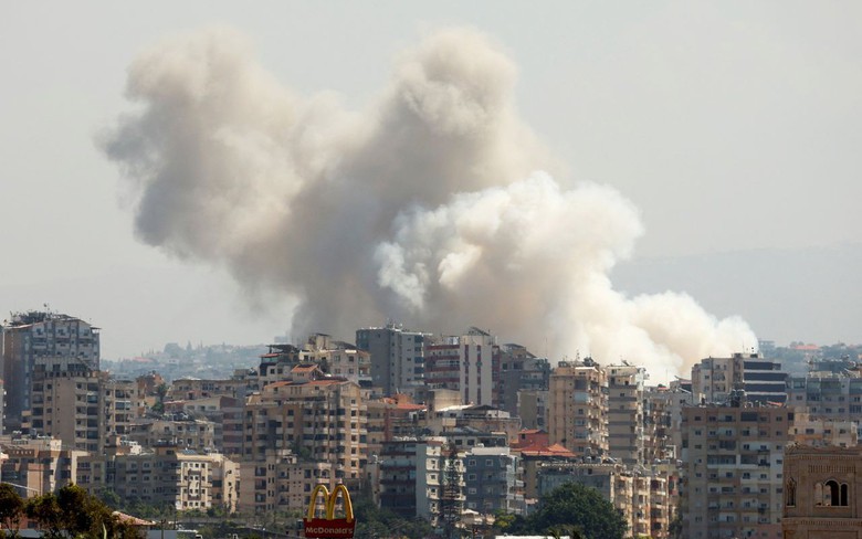 Israel tấn c&ocirc;ng v&agrave;o Lebanon: Số người chết tăng vọt, người d&acirc;n &ugrave;n &ugrave;n chạy đến thủ đ&ocirc;