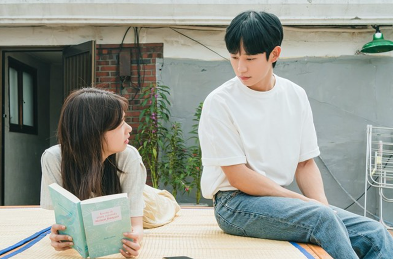 "Love next door": B&ugrave;ng nổ rating với ph&acirc;n cảnh th&acirc;n mật của cặp đ&ocirc;i Jung-Jung- Ảnh 4.