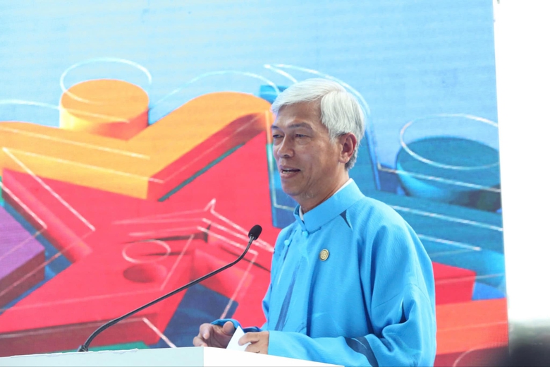 TP.HCM c&ocirc;ng bố biểu tượng hữu nghị quốc tế v&agrave; hợp t&aacute;c to&agrave;n cầu- Ảnh 3.