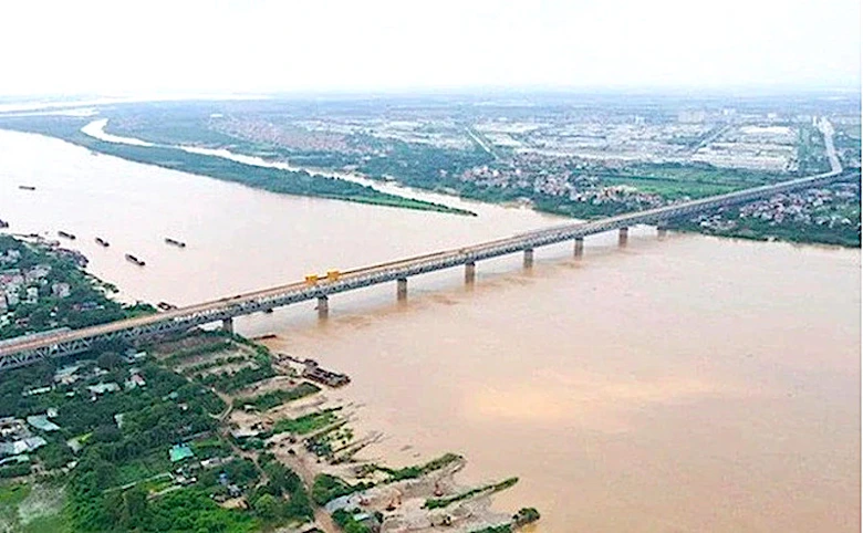 Hạn chế giao th&ocirc;ng đường thủy s&ocirc;ng Th&aacute;i B&igrave;nh- Ảnh 1.