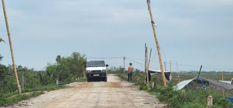 Th&aacute;i B&igrave;nh: San lấp mặt bằng dự &aacute;n khu c&ocirc;ng nghiệp g&acirc;y mất an to&agrave;n giao th&ocirc;ng- Ảnh 4.