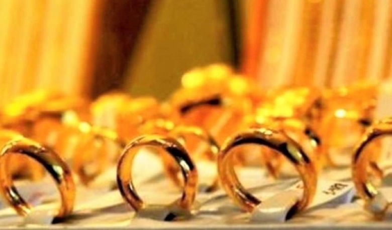 Rượt đuổi kịch t&iacute;nh với v&agrave;ng miếng SJC, gi&aacute; v&agrave;ng nhẫn tăng th&ecirc;m 1 triệu mỗi lượng- Ảnh 1.