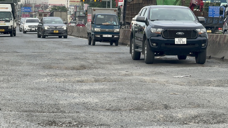 Đề xuất bố tr&iacute; hơn 51 tỷ đồng dặm v&aacute;, sửa chữa quốc lộ 51- Ảnh 3.