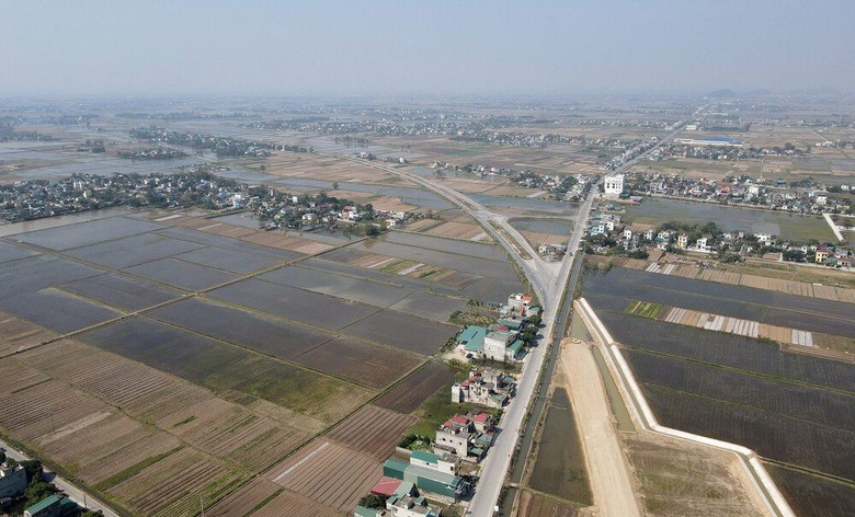 Tăng tốc thi c&ocirc;ng dự &aacute;n đường trục ph&aacute;t triển d&agrave;i 46km ở Nam Định- Ảnh 3.