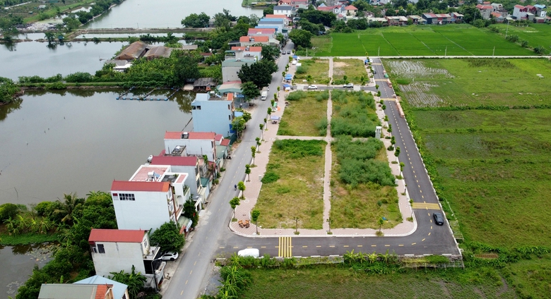 Đ&aacute;nh thuế nh&agrave; thứ hai, dẹp nạn đầu cơ- Ảnh 1.