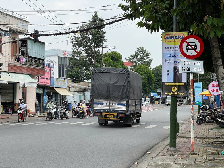 B&igrave;nh Dương thay đổi phương &aacute;n cấm &ocirc; t&ocirc; một chiều tr&ecirc;n hai tuyến đường ở Dĩ An- Ảnh 1.