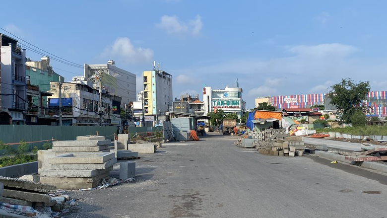 Một gói thầu thuộc dự án 4.800 tỷ qua sân bay Tân Sơn Nhất có nguy cơ "gãy" tiến độ- Ảnh 11. Một gói thầu thuộc dự án 4.800 tỷ qua sân bay Tân Sơn Nhất có nguy cơ "gãy" tiến độ- Ảnh 11.