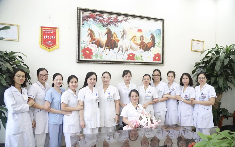Nữ b&aacute;c sĩ gặp nạn ở The Coffee House đ&atilde; quay lại l&agrave;m việc tại Bệnh viện K- Ảnh 2.