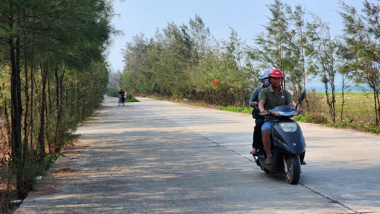 Một chủ tịch x&atilde; ở Quảng Ng&atilde;i bị khởi tố- Ảnh 2.