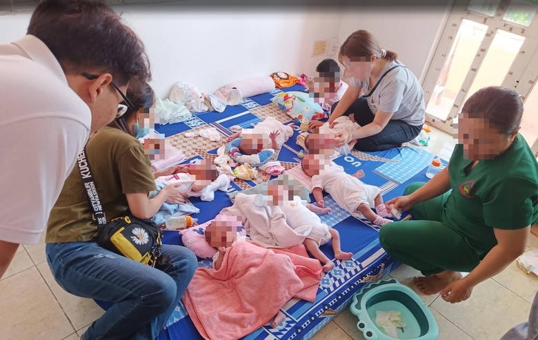 Chuyển 85 trẻ tại M&aacute;i ấm Hoa Hồng sang cơ sở c&ocirc;ng lập sau vụ bạo h&agrave;nh- Ảnh 3.