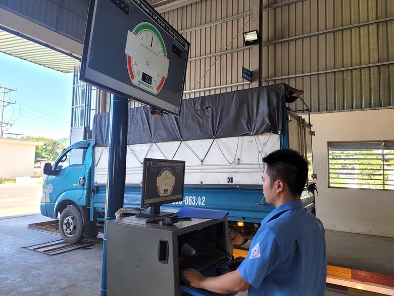 Sửa quy định về điều kiện th&agrave;nh lập trung t&acirc;m đăng kiểm- Ảnh 2.