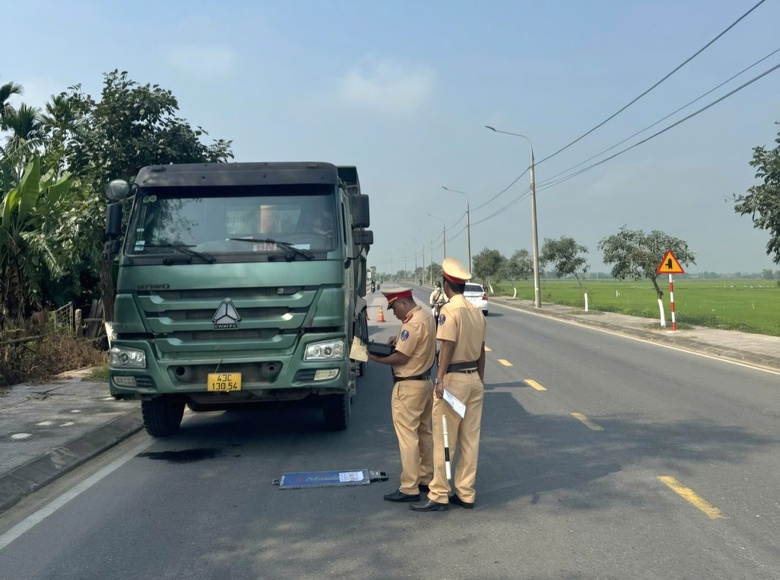 Tai nạn giao th&ocirc;ng cửa ng&otilde; ph&iacute;a Bắc Quảng Nam giảm s&acirc;u- Ảnh 4.
