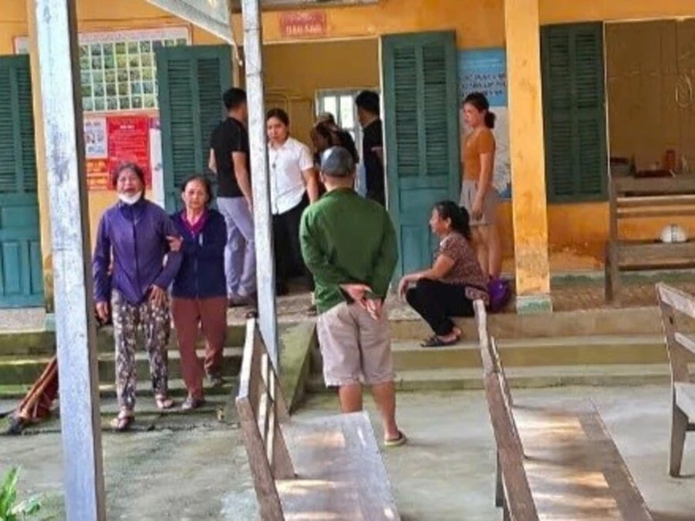 Một trật tự vi&ecirc;n bị ch&eacute;m tử vong khi h&ograve;a giải x&ocirc; x&aacute;t- Ảnh 1.