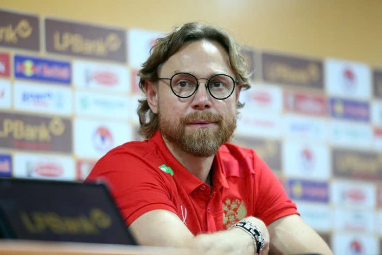 HLV tuyển Nga n&oacute;i lời bất ngờ sau trận thắng Việt Nam- Ảnh 1.