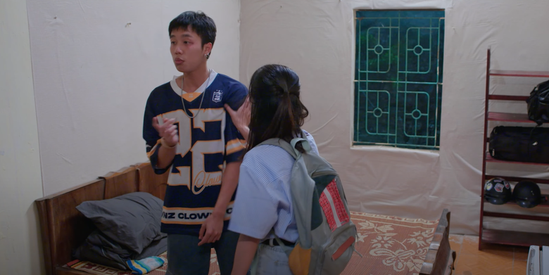 Đi giữa trời rực rỡ tập 28: Vừa bắt đầu kinh doanh, Chải đ&atilde; gặp ngay đại ca giang hồ- Ảnh 1.