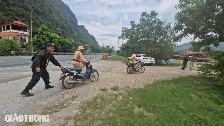 Lạng Sơn: CSGT chạy b&atilde;o cho... gần 500 xe vi phạm- Ảnh 13.